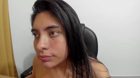 violet online show from March 23, 2:11 pm