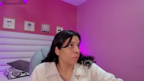 violet_sinclair online show from July 14, 11:26 am