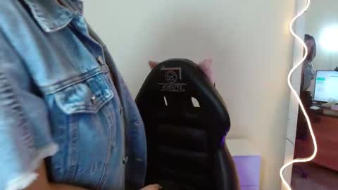 violet_tay1 online show from September 20, 11:57 am