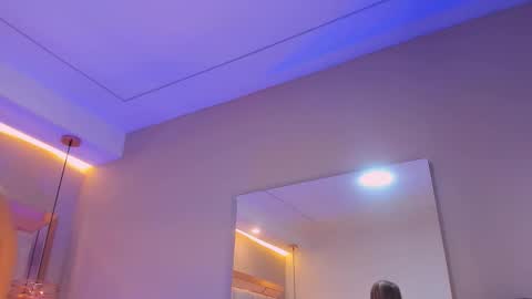 Violeta  online show from October 19, 10:42 am