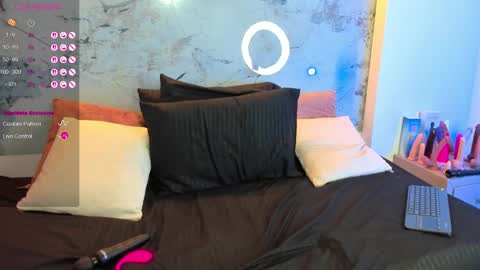 Violet  online show from November 7, 4:26 am