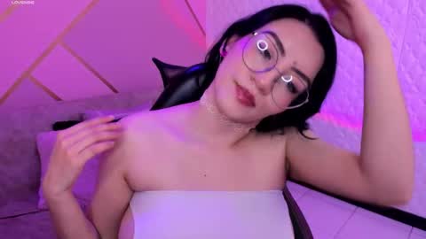     online show from October 16, 9:57 pm