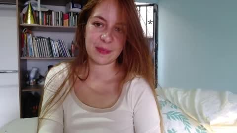 Violeta Peter online show from April 8, 8:34 pm