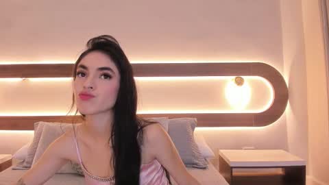 Violeta Sum online show from February 21, 1:14 pm