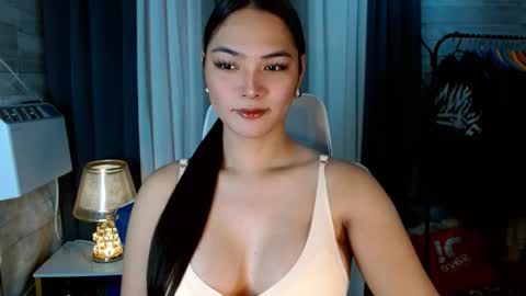 violet online show from October 15, 6:27 am