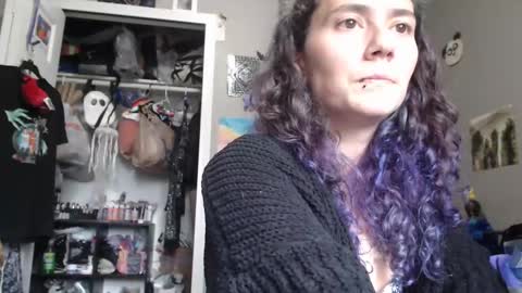 Snapshot of violethooper chatting on September 22, 3:38 pm Violet Hooper online show from September 22, 3:38 pm