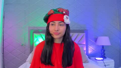 Violet Rousse online show from December 1, 4:38 pm