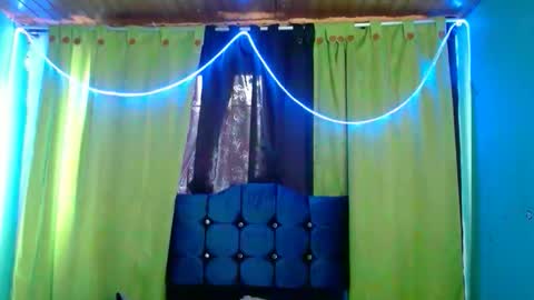 violetta_dreams online show from December 20, 4:36 pm