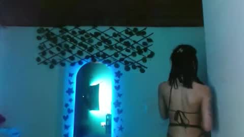 violetta_dreams online show from April 9, 7:52 pm