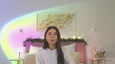 violetta_finch online show from December 19, 11:06 am