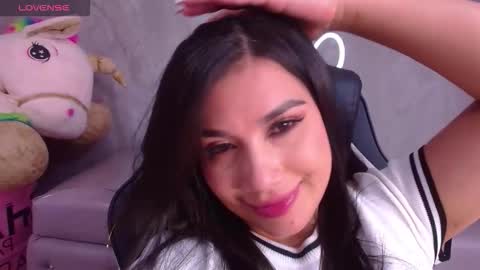 Violetta  online show from November 14, 4:03 am