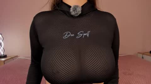 violetta independent model online show from September 10, 6:25 am