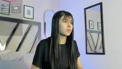 Violettaa online show from April 14, 3:43 am