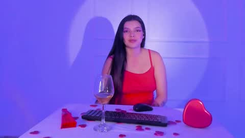 violettarousee online show from May 20, 10:38 pm