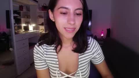 Violetta....Follow me in Twitter... online show from March 11, 4:30 am