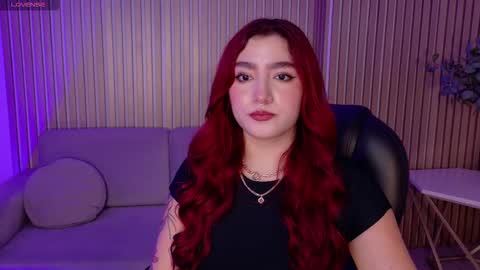 Violett Castel online show from February 18, 7:24 pm