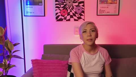 Violet online show from May 15, 12:30 am