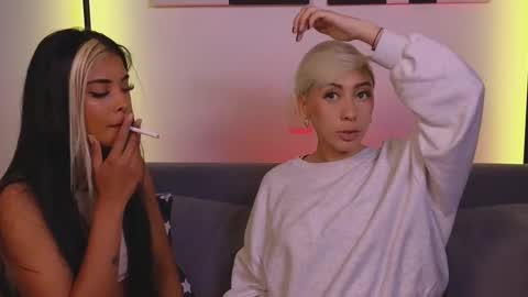 Violet online show from March 5, 3:29 am