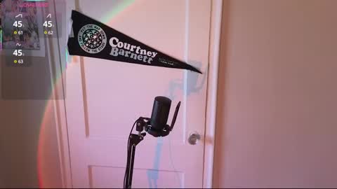 Snapshot of violetwinter666 chatting on March 9, 3:16 pm Violet Winter  indie sleaze goth girl next door online show from March 9, 3:16 pm