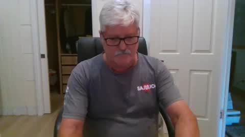 viper654321 online show from February 28, 7:34 am