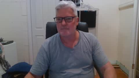 viper654321 online show from February 11, 8:05 am