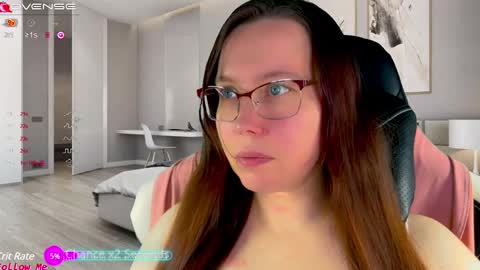 Snapshot of visecret chatting on February 6, 8:18 am Victoria Romans online show from February 6, 8:18 am