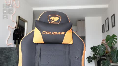 VITO BENZ online show from March 31, 7:25 pm