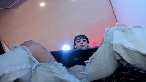 IGkarol navarret3 online show from February 6, 8:50 am