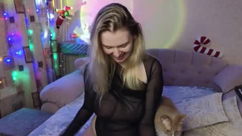 vivian_alison online show from January 10, 7:19 pm