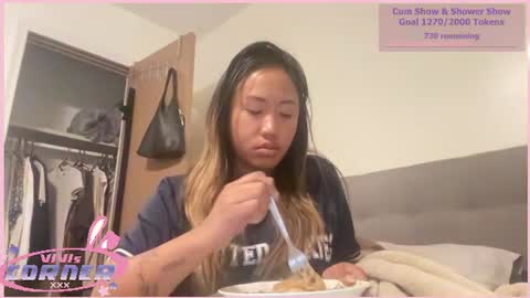 viviandela97 online show from July 22, 11:29 pm