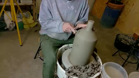 Viv online show from February 7, 12:02 am