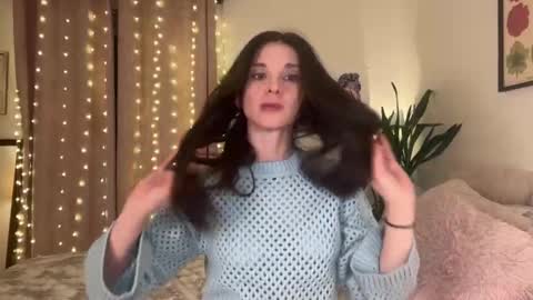 Lillian Rose online show from January 6, 3:54 am