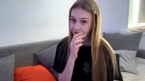 Kristy online show from April 10, 2:22 pm