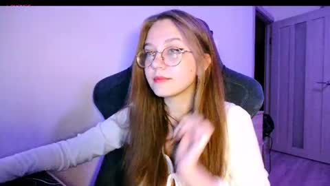 vivivivikkie online show from July 10, 10:03 pm