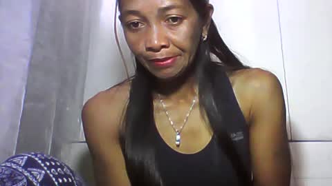 vixen_lina online show from July 12, 10:51 am