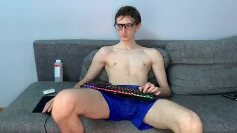 Vlad Dinovich online show from July 28, 4:51 pm