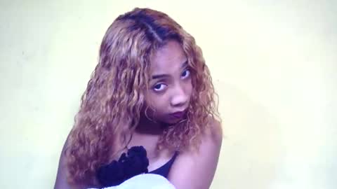 voahary online show from May 30, 4:33 am