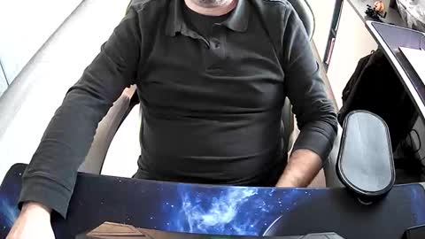 Snapshot of vonele chatting on October 20, 9:14 am Vonn online show from October 20, 9:14 am
