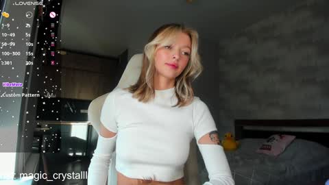 Aliceinst magic crystalll online show from January 16, 6:46 am