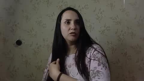 voulezvous_angel online show from April 14, 6:33 pm