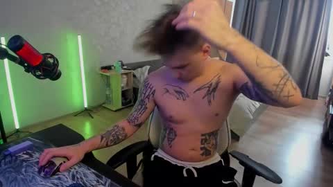 vova online show from March 30, 11:10 am