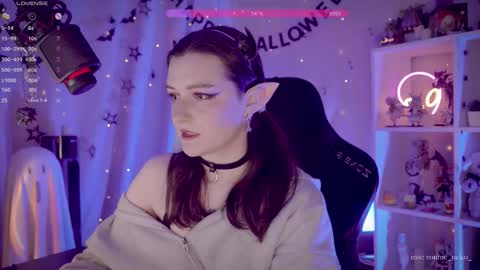 vronnier online show from November 7, 11:12 am