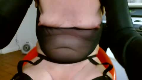 Snapshot of vtcd chatting on February 26, 11:52 pm vtcd online show from February 26, 11:52 pm