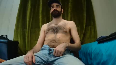 w0lf_359 online show from December 3, 10:56 am