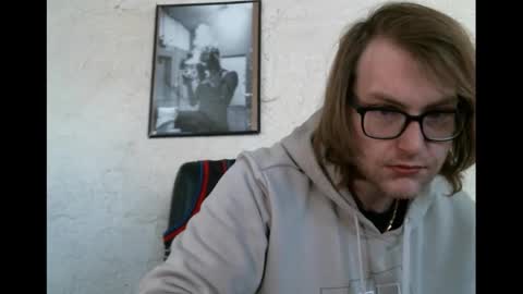 Wacky online show from February 1, 7:33 pm