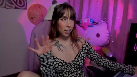 AIKA  online show from January 18, 9:24 pm