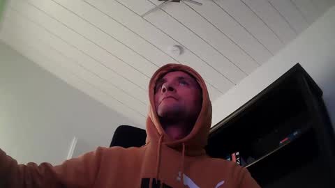 Snapshot of wailersgun chatting on January 19, 5:28 pm wailersgun online show from January 19, 5:28 pm