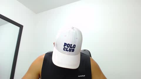 Snapshot of walter_brownn01 chatting on January 9, 9:37 pm WALTER BROWN  online show from January 9, 9:37 pm