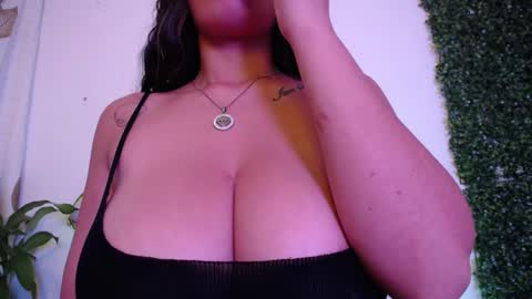 Wanda online show from March 9, 1:26 pm