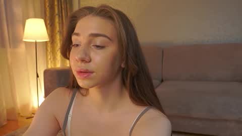 hello guys im Lilian online show from February 18, 3:17 am